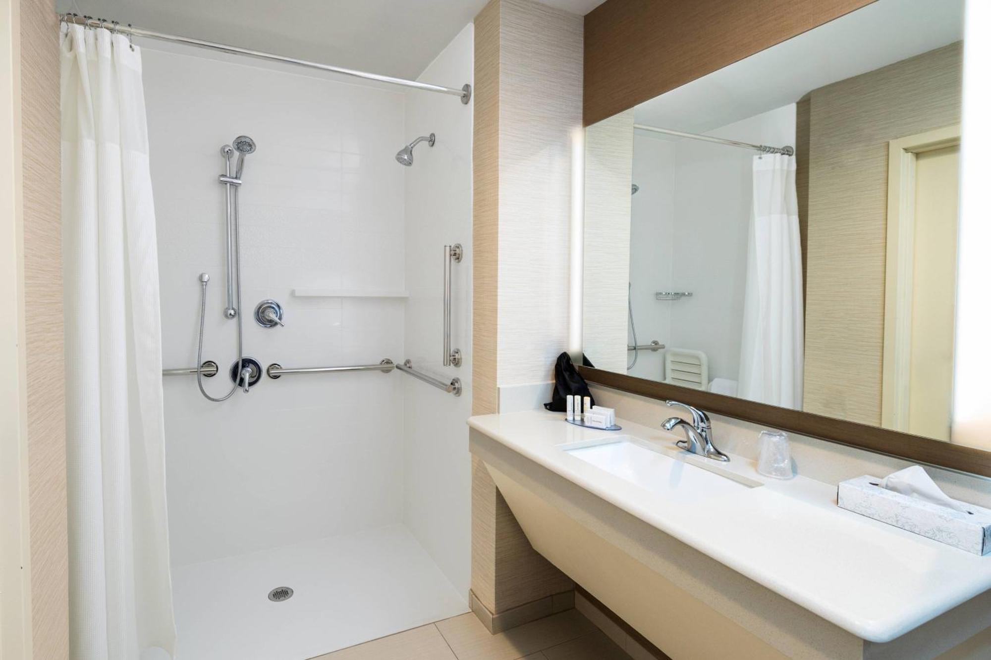 Fairfield By Marriott Inn & Suites Uncasville Mohegan Sun Area Exterior foto